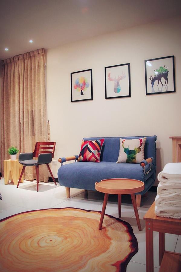 Ho.Me-Easyhouse Hotel Тайнан Екстериор снимка
